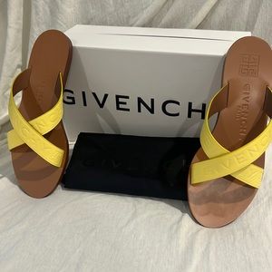 Givenchy strap sandal sz 38.5/8.5 yellow. New in box